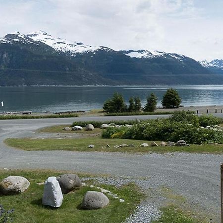 Cabin 1 Lynn View Lodge Haines Esterno foto